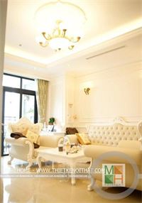 Thi công nội thất chung cư tân cổ điển tại R1 Royal City - Mr Phú
